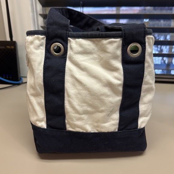 Cute Little Aeropostale Reversible Tote! - Picture 3 of 7